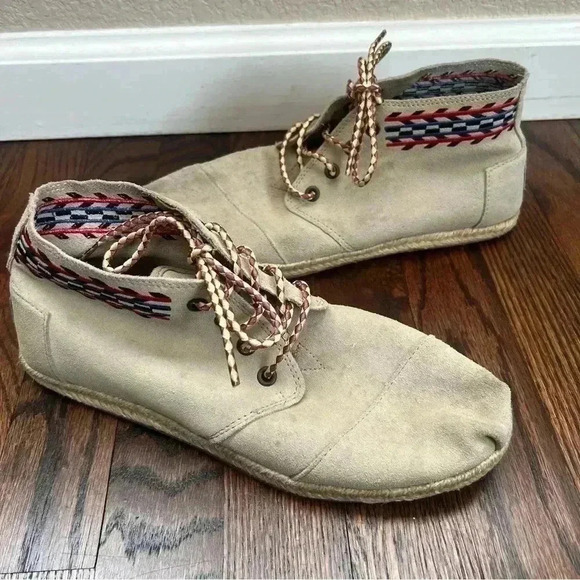 Tom's Alarco Suede Leather Desert Bootie Shoes Aztec Sneakers Women Sz 8 Lace Up - Picture 14 of 15